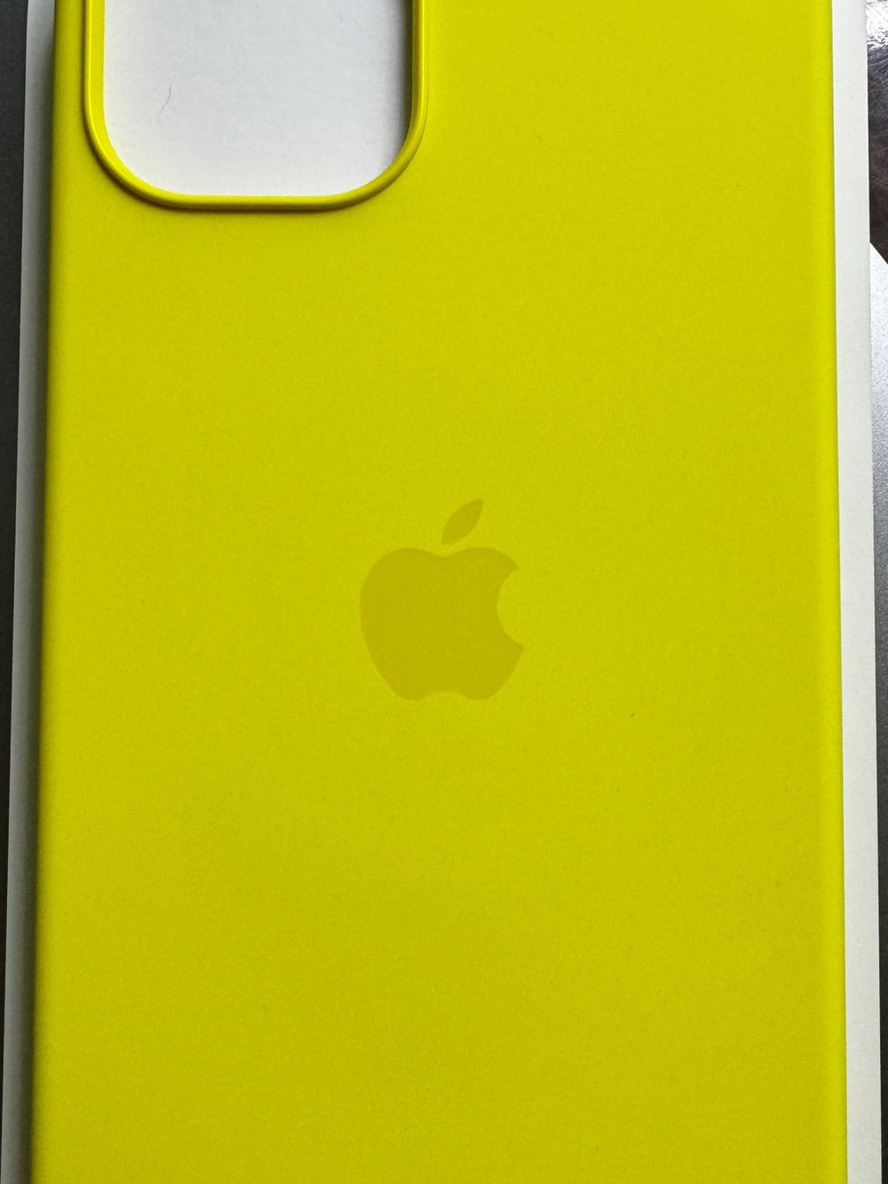 Apple iPhone 13 Silicone Case in Lemon Zest - Picture 3 of 4